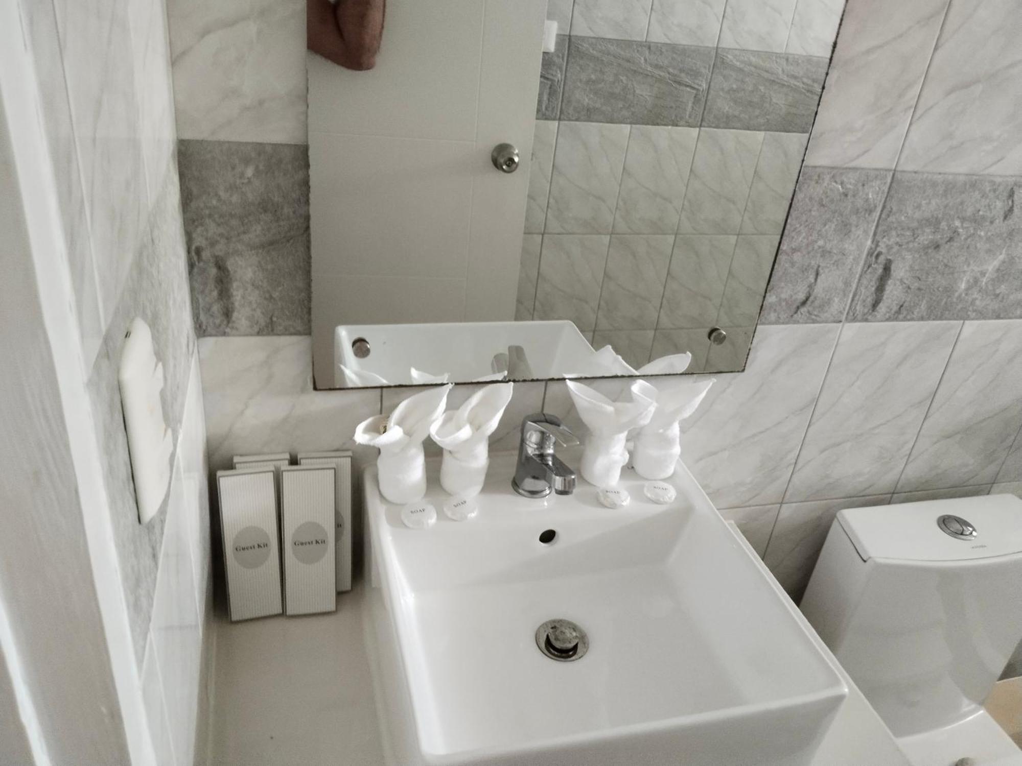 Alona Garden Suites Panglao Dış mekan fotoğraf